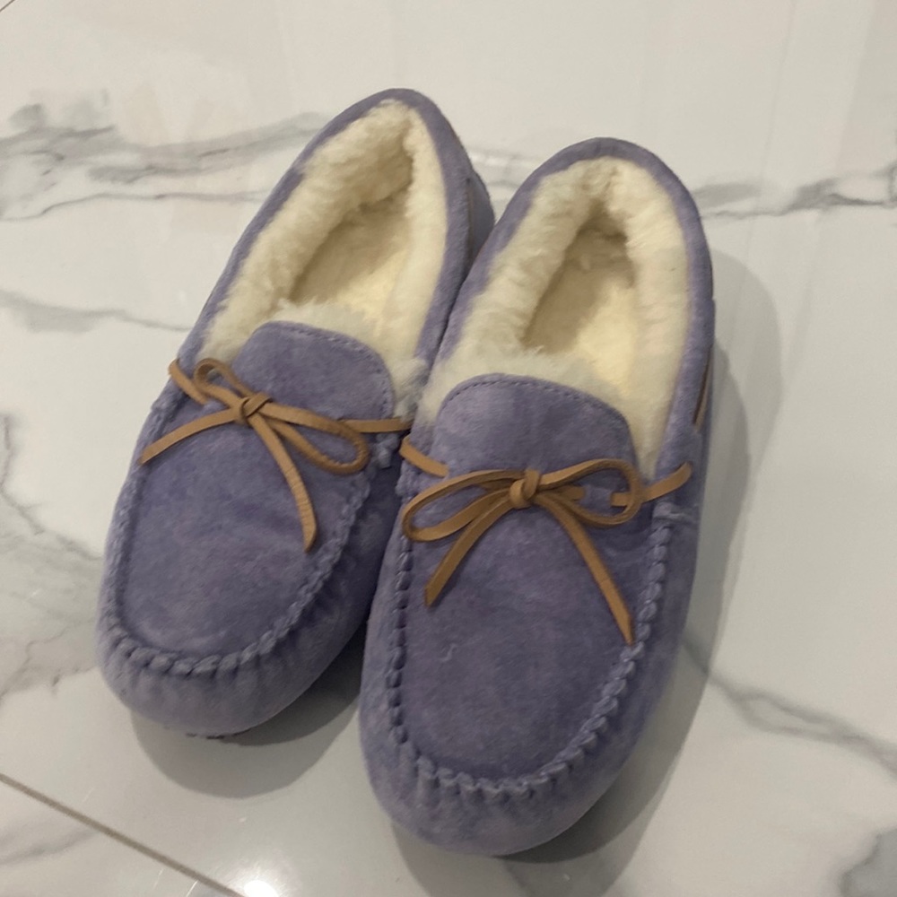 Ugg purple slippers